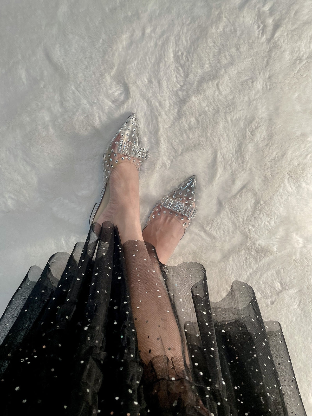 รองเท้าใสออกงานหน้าฝน DARLIN เช็ดน้ำง่าย — DARLIN clear heels for rainy-season events